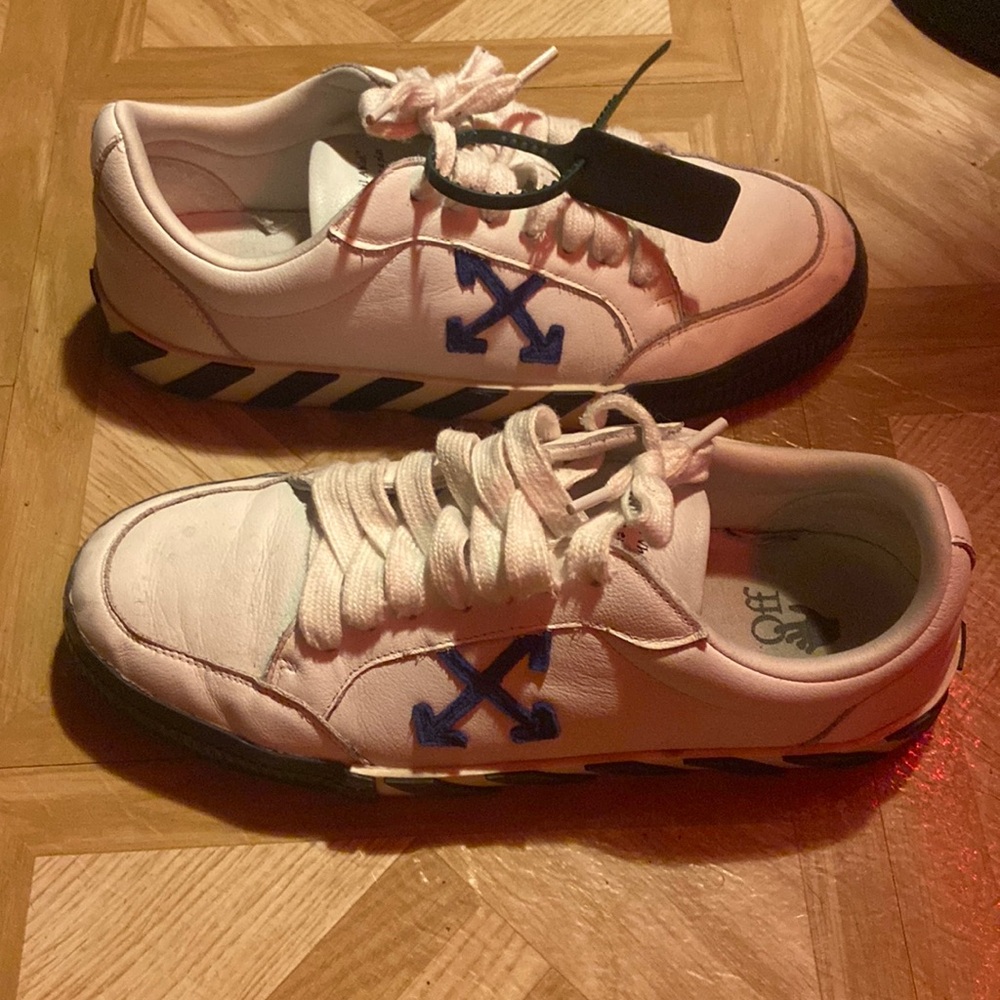 Off White Vulcanazied Men Sneakers